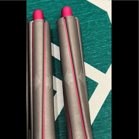 Dyson Pink HS01 Airwrap Complete Styler! W New Coanda and long barrel attachs. - Picture 3 of 16